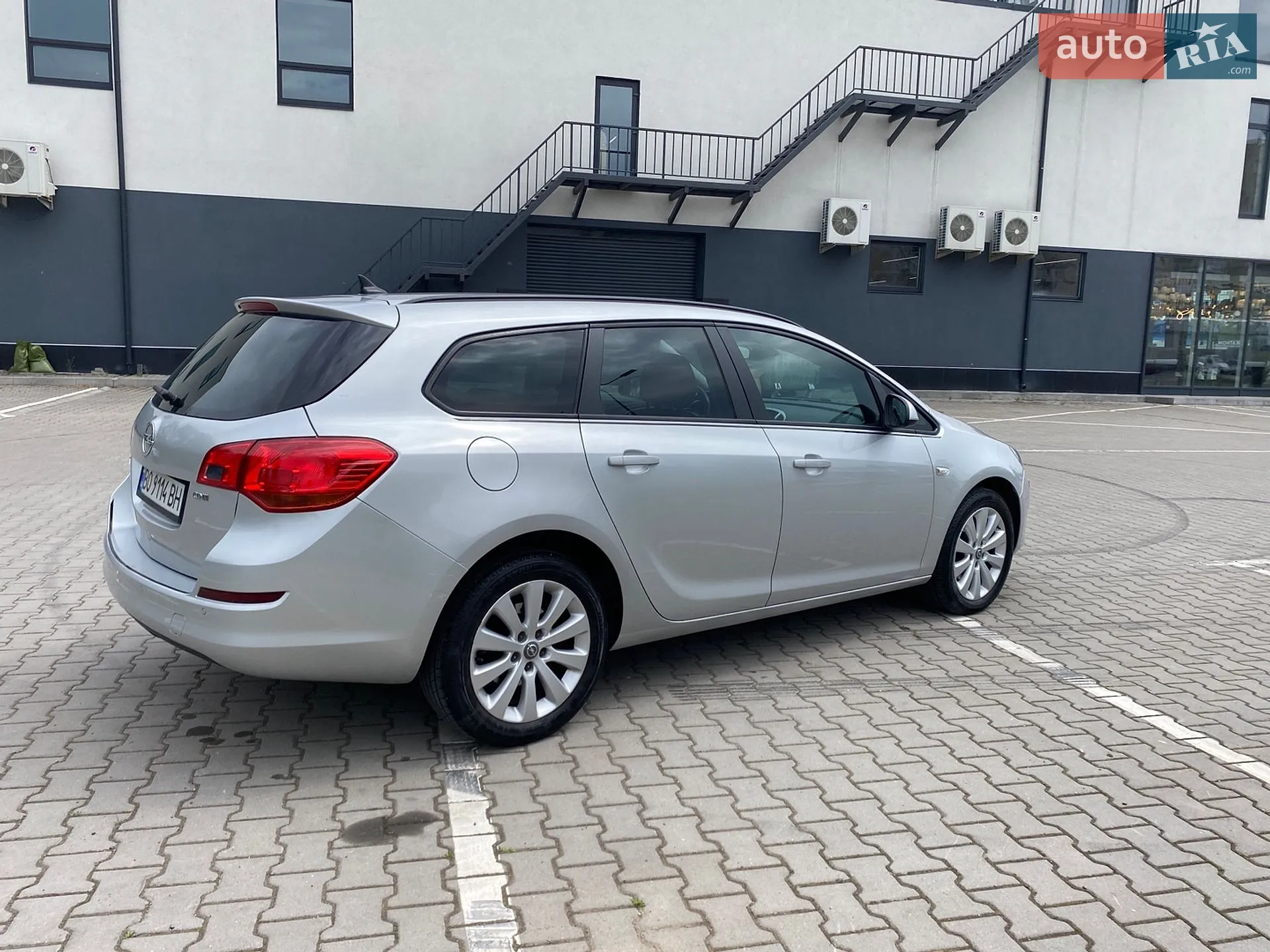 2011 Opel Astra - мініатюра 10