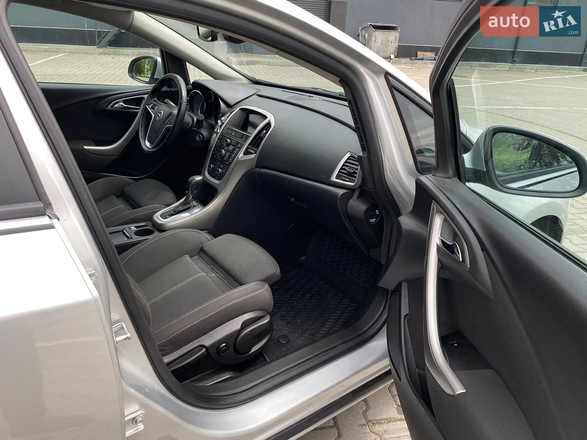 2011 Opel Astra - мініатюра 33