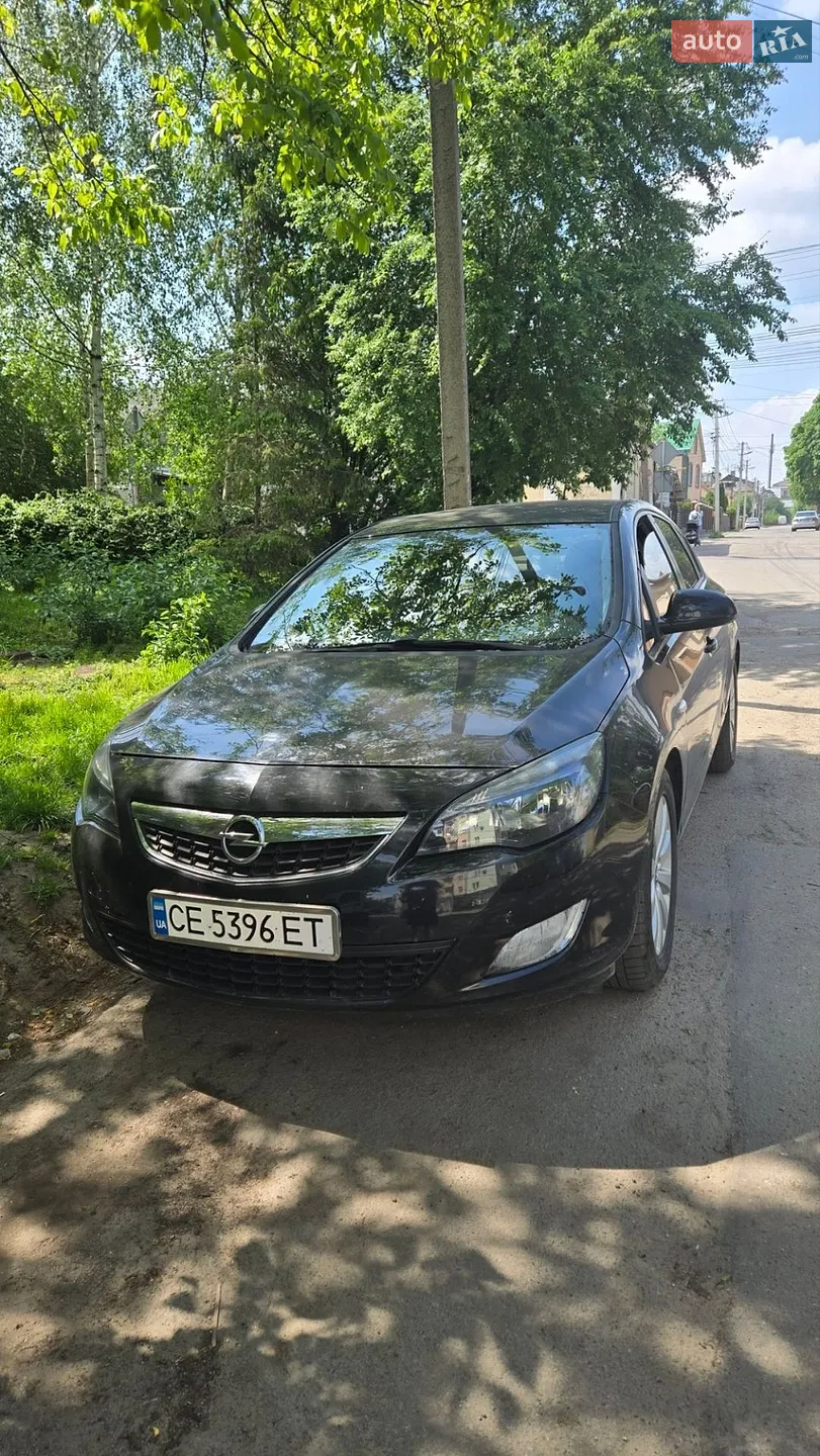 2010 Opel Astra - фото 1