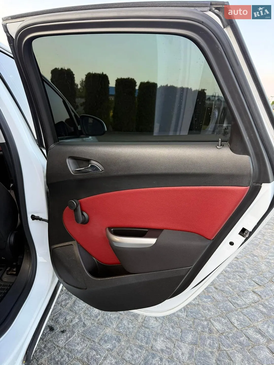 2010 Opel Astra - мініатюра 19