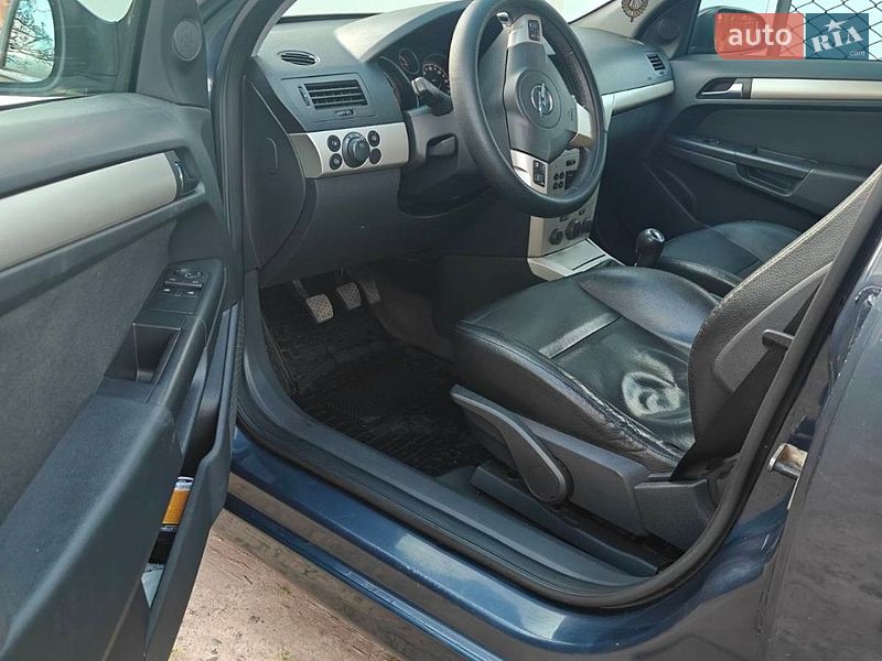 Универсал Opel Astra 2008 в Луцке фото 5 Универсал Opel Astra 2008 в Луцке