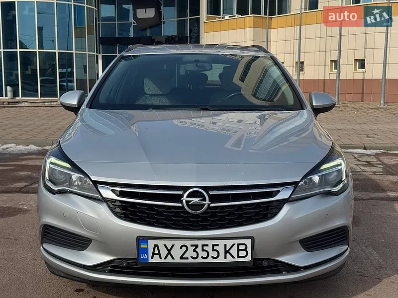 Opel Astra 2016