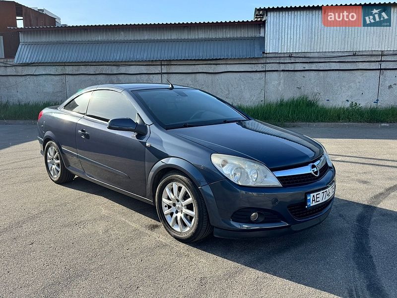 Кабріолет Opel Astra 2008 в Києві фото 11 Кабріолет Opel Astra 2008 в Києві