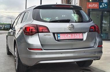 Универсал Opel Astra 2012 в Луцке
