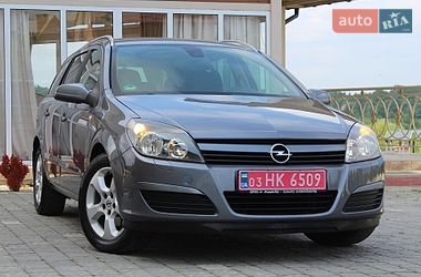 Универсал Opel Astra 2006 в Трускавце