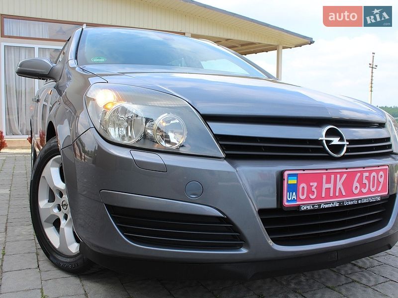 Универсал Opel Astra 2006 в Трускавце