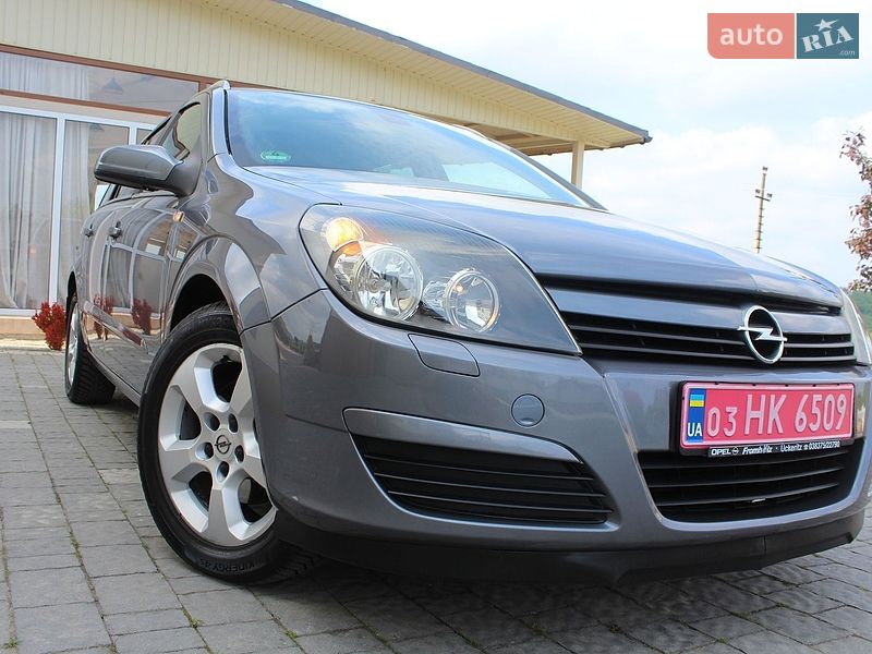 Универсал Opel Astra 2006 в Трускавце