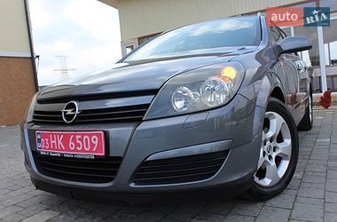 Универсал Opel Astra 2006 в Трускавце