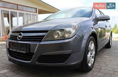 Универсал Opel Astra 2006 в Трускавце
