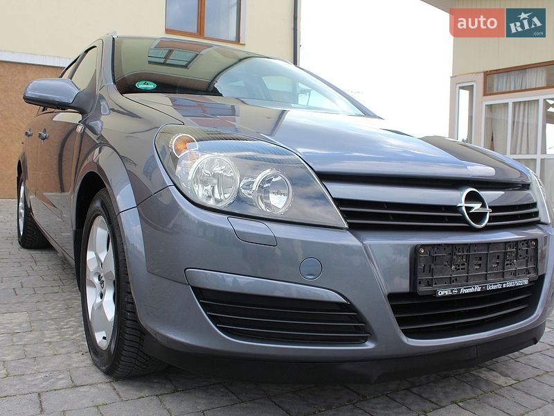 Универсал Opel Astra 2006 в Трускавце