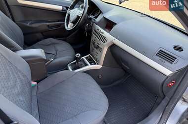Хэтчбек Opel Astra 2007 в Киеве