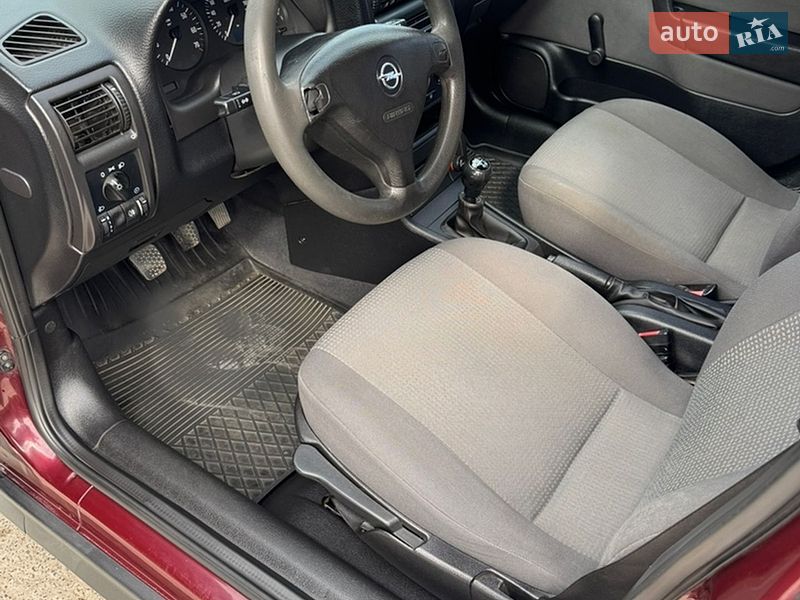 Седан Opel Astra 2008 в Львове фото 7 Седан Opel Astra 2008 в Львове