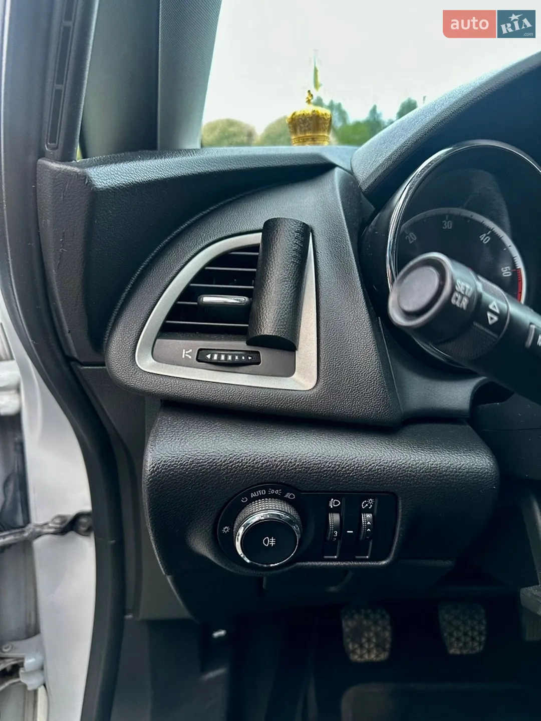 2011 Opel Astra - мініатюра 19