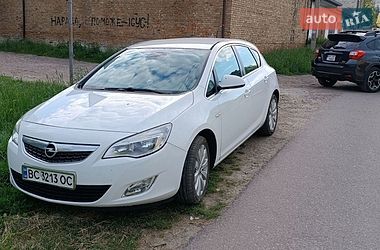 Хетчбек Opel Astra 2010 в Дрогобичі