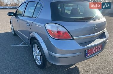 Хэтчбек Opel Astra 2005 в Киеве
