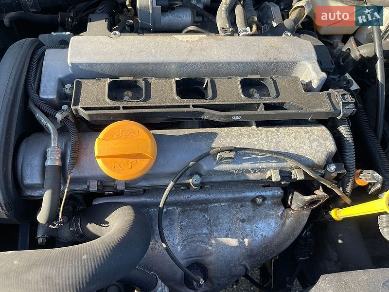 Хэтчбек Opel Astra 2005 в Киеве