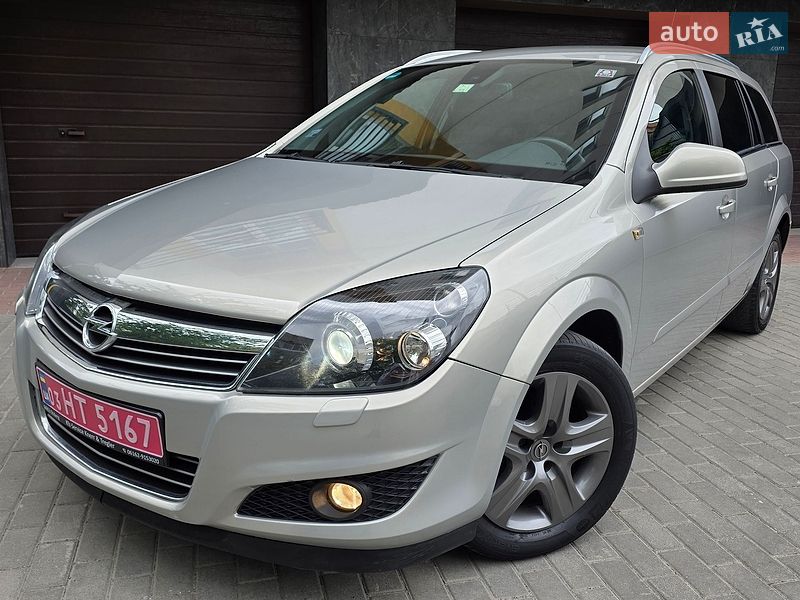 2010 Opel Astra, VIN W0L0AHL35A2074539:plate — фото 1 (autoria)