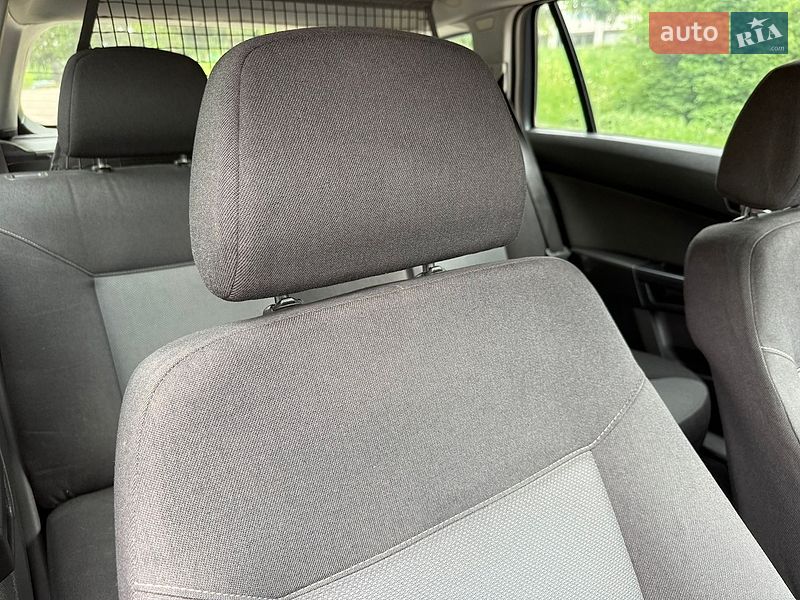 Универсал Opel Astra 2006 в Ровно фото 39 Универсал Opel Astra 2006 в Ровно