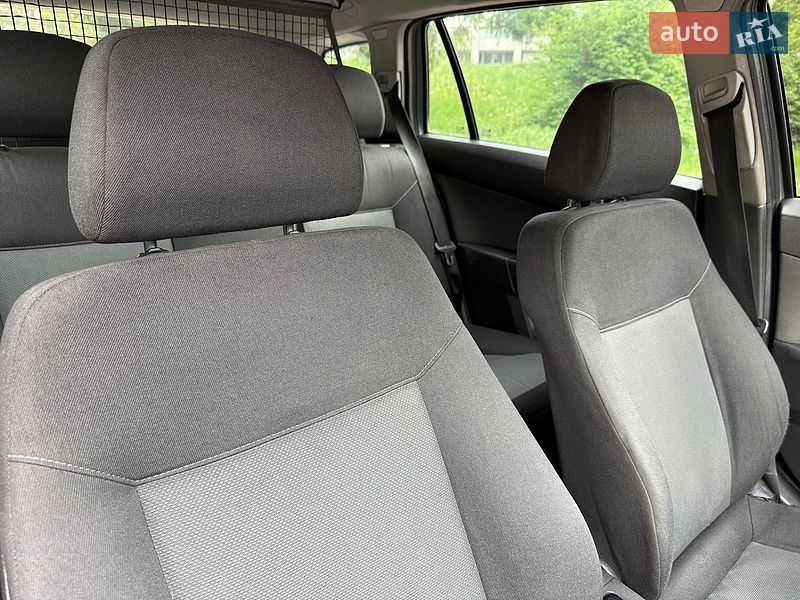 Универсал Opel Astra 2006 в Ровно фото 38 Универсал Opel Astra 2006 в Ровно