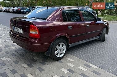Седан Opel Astra 2006 в Полтаве