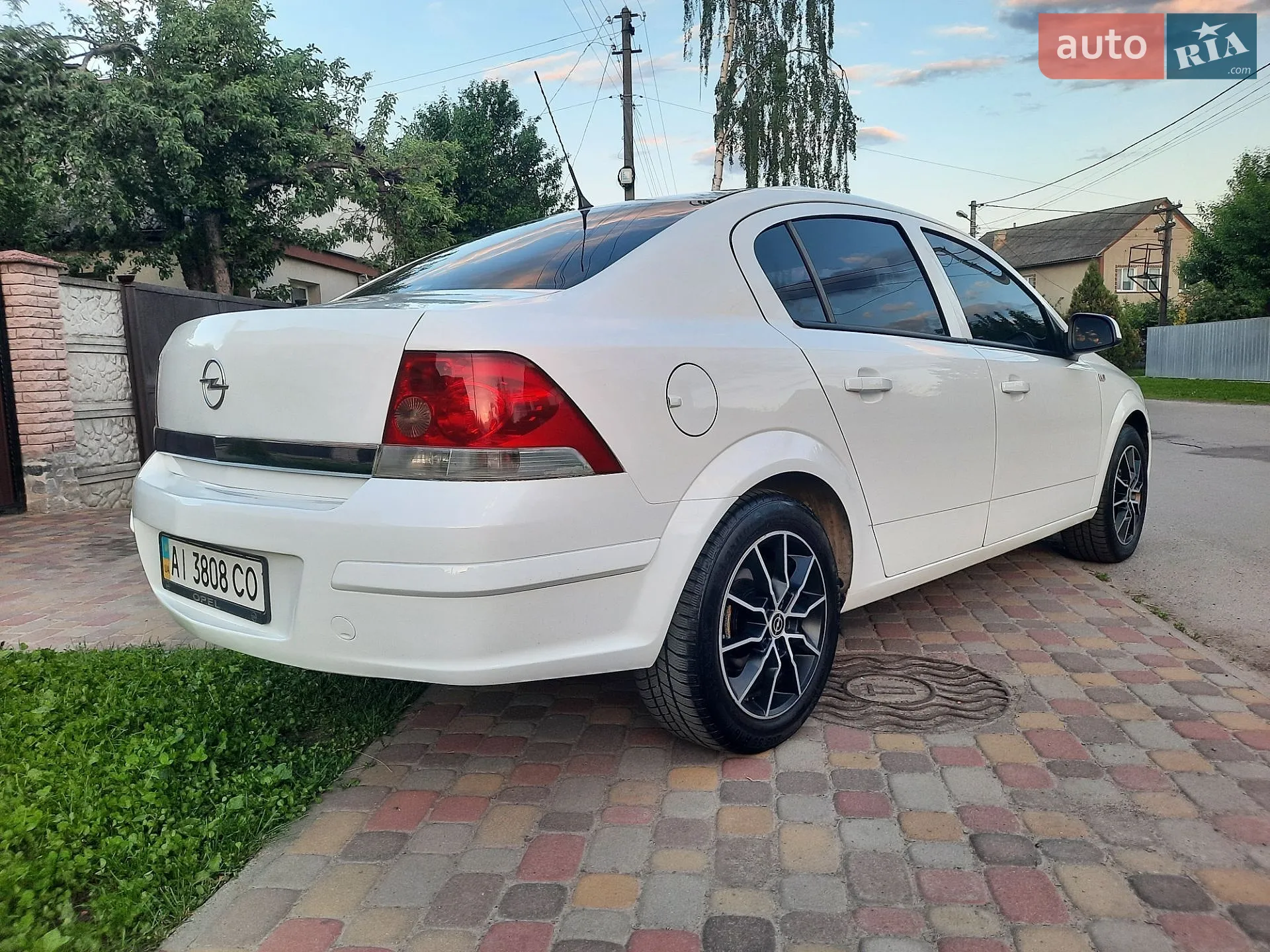 2012 Opel Astra - мініатюра 9