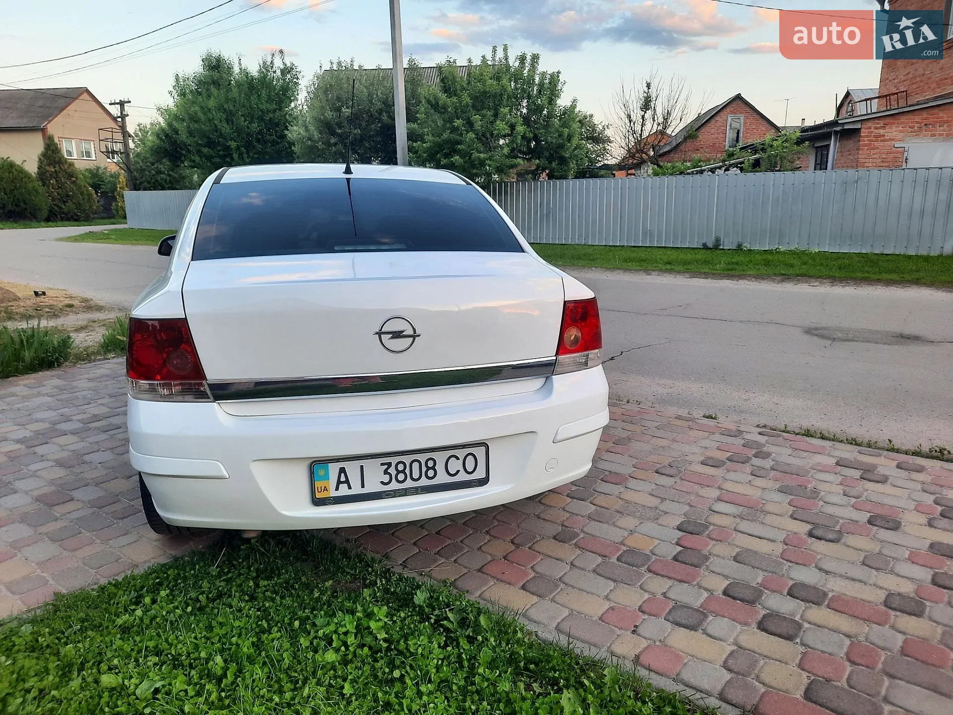 2012 Opel Astra - мініатюра 12