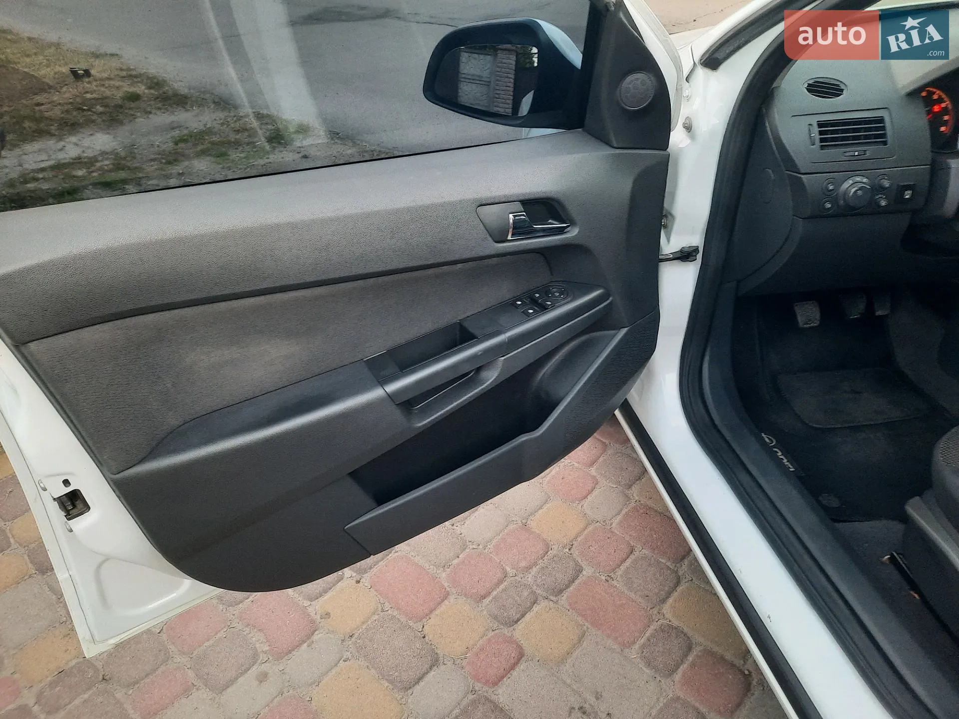 2012 Opel Astra - мініатюра 22
