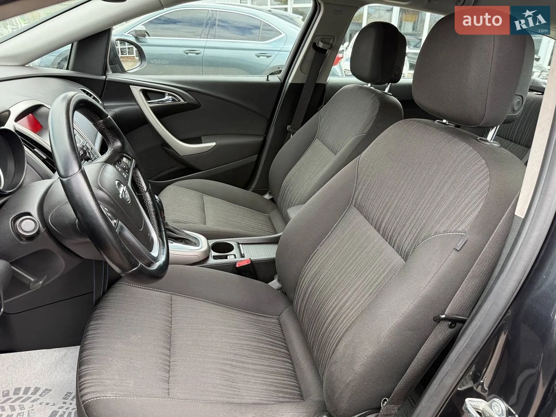 2011 Opel Astra - мініатюра 9