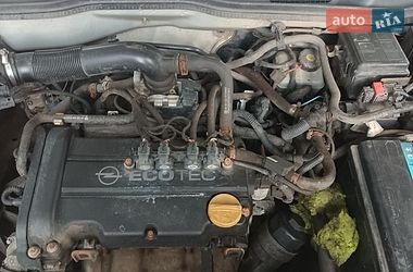 Седан Opel Astra 2005 в Харкові