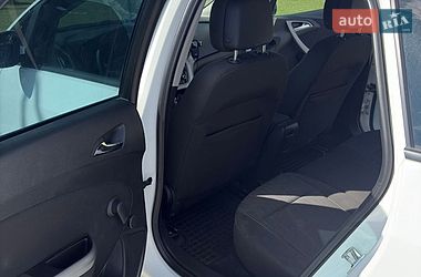 Универсал Opel Astra 2011 в Оброшином
