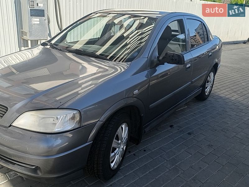 Седан Opel Astra 2007 в Виннице