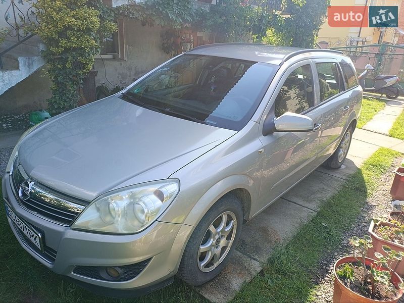 Универсал Opel Astra 2007 в Львове