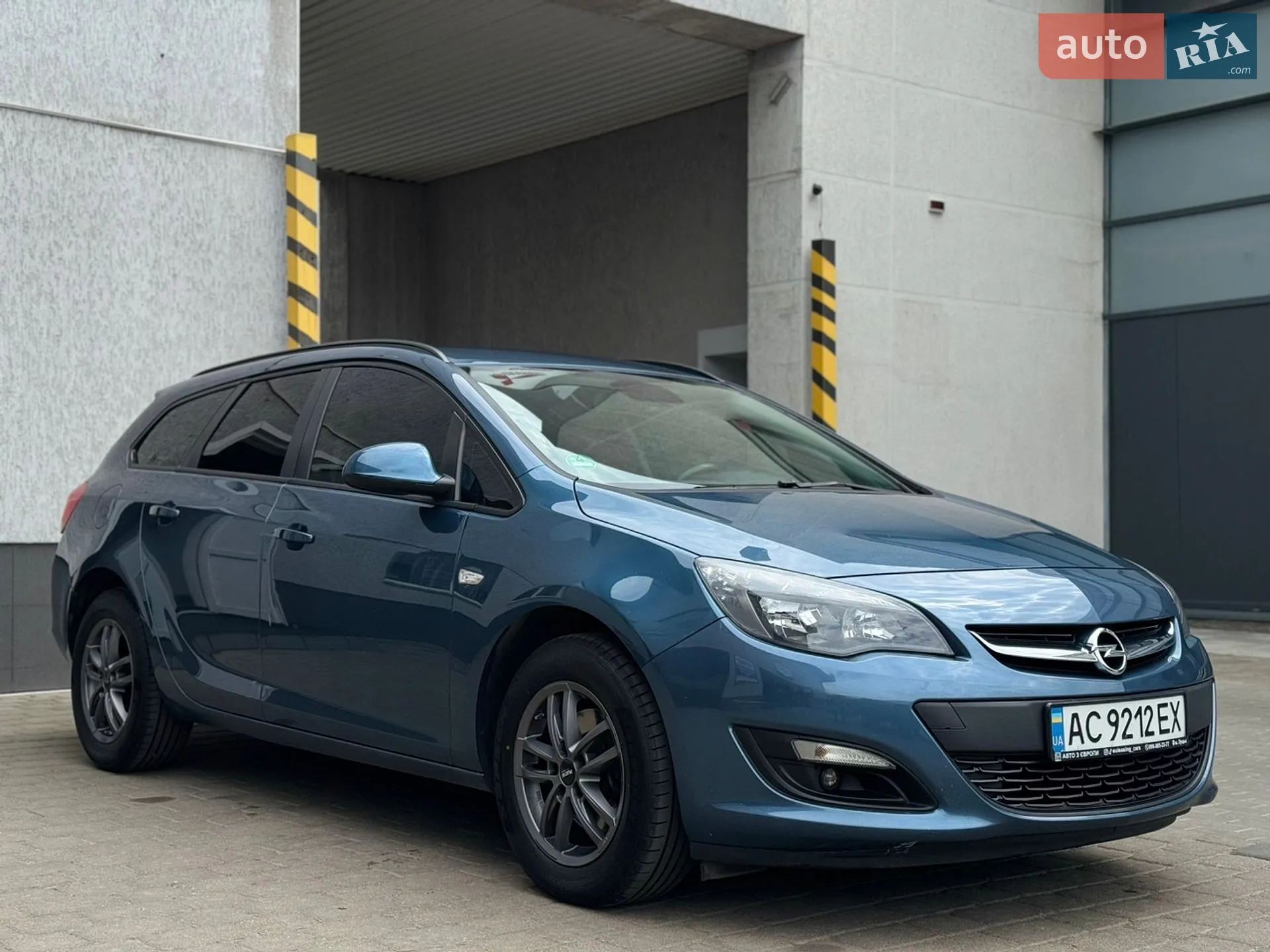 2014 Opel Astra - мініатюра 3