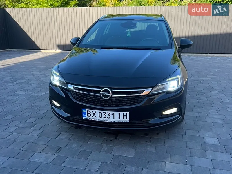 Opel Astra 2018 VIN W0VBE8EF4K8019201 фото оголошення 4 з 50