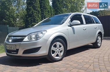 Універсал Opel Astra 2009 в Києві