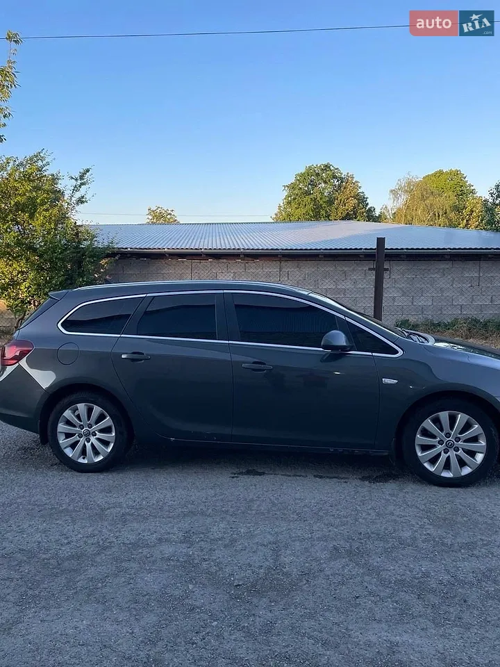2010 Opel Astra - мініатюра 14
