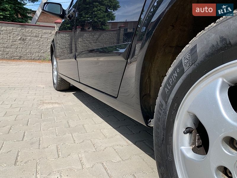 Универсал Opel Astra 2008 в Киверцах