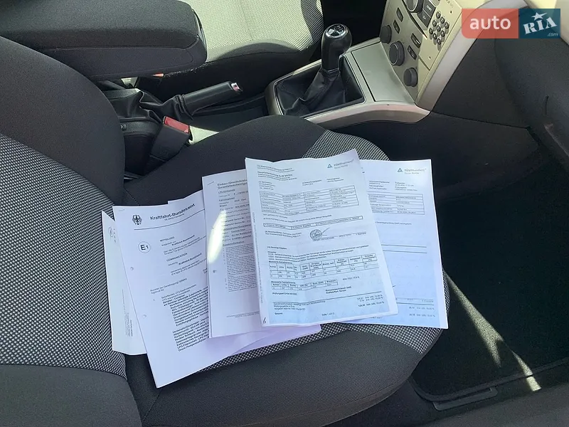 Универсал Opel Astra 2008 в Киверцах документ