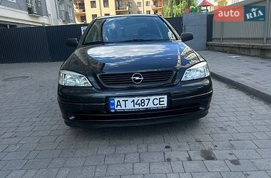 Седан Opel Astra 2008 в Ивано-Франковске