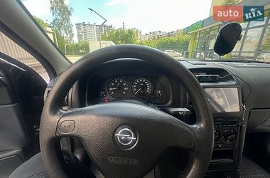 Седан Opel Astra 2008 в Ивано-Франковске