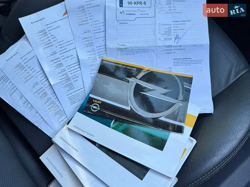 Хэтчбек Opel Astra 2010 в Дубно документ