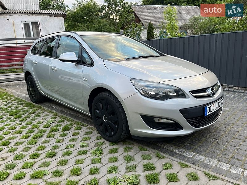 Универсал Opel Astra 2016 в Звягеле