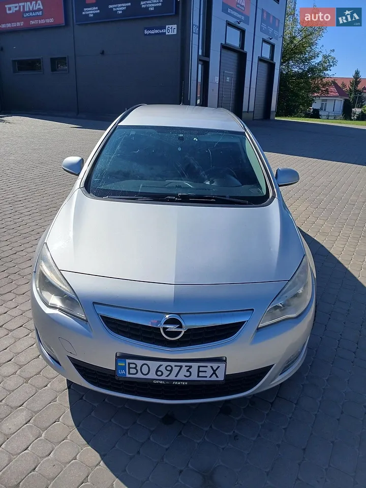 2011 Opel Astra - мініатюра 18
