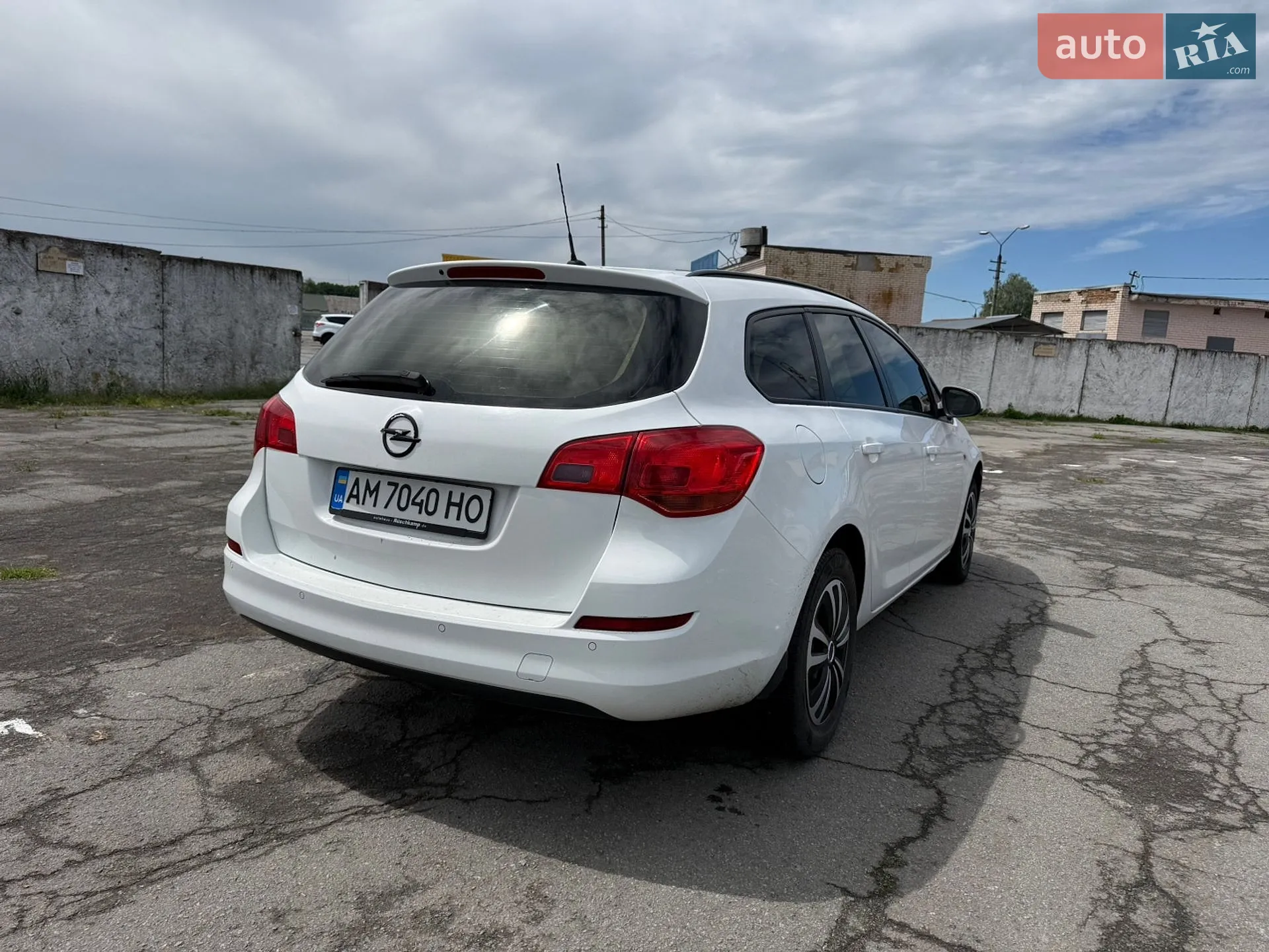 2012 Opel Astra - мініатюра 9