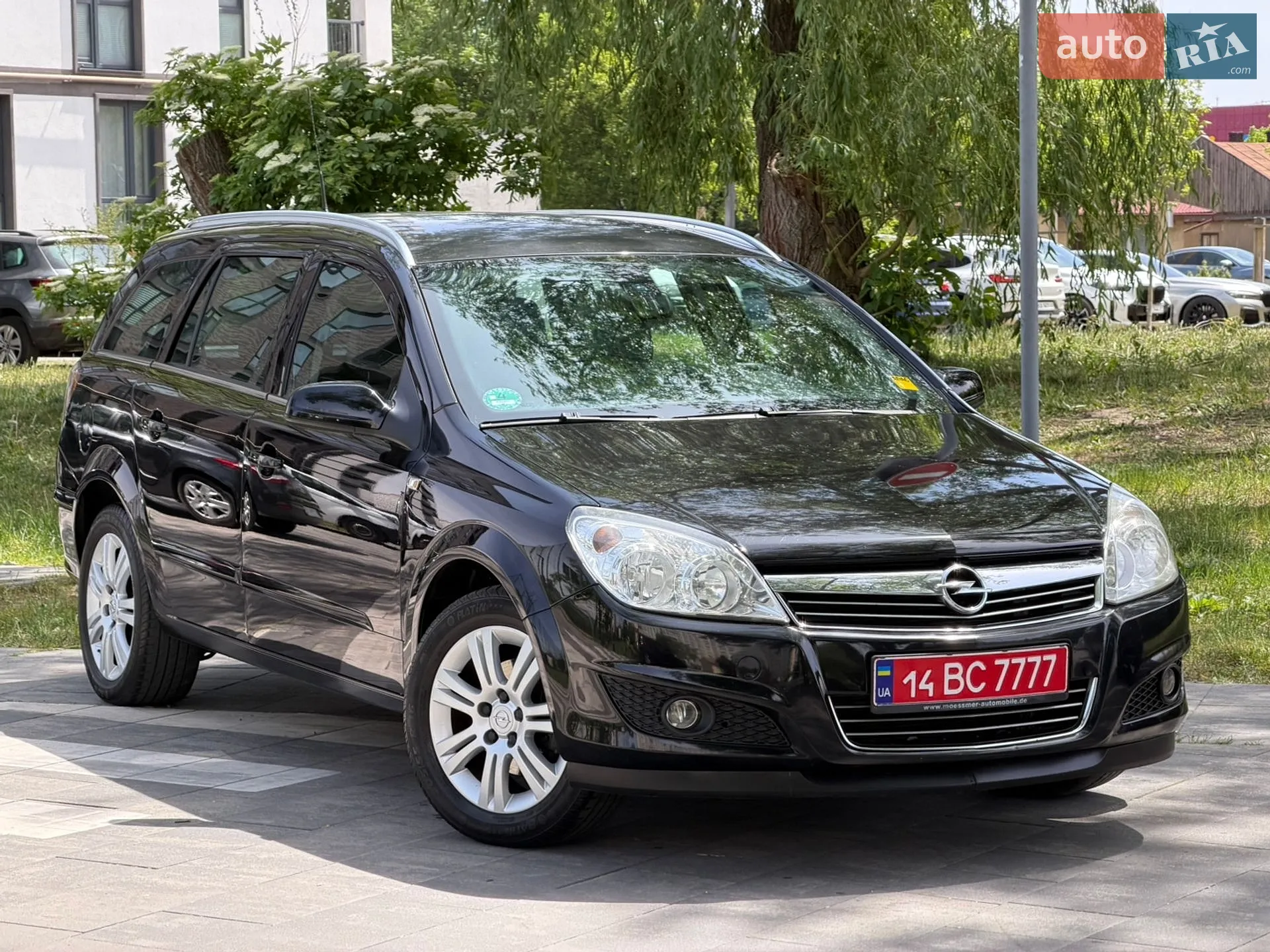 2010 Opel Astra - мініатюра 3