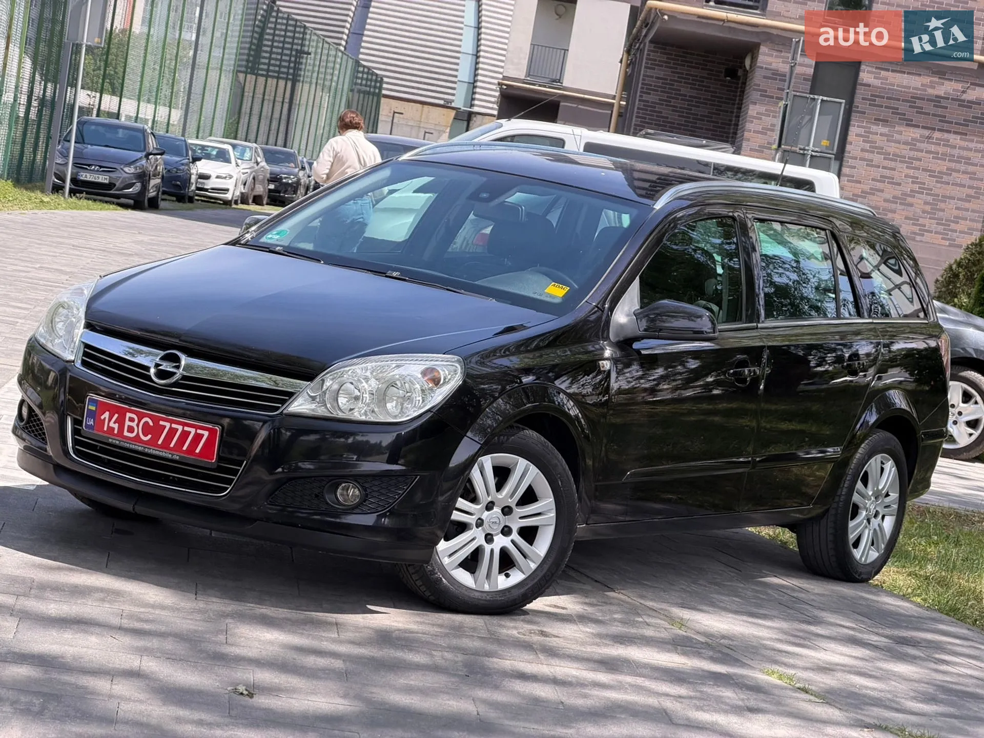 2010 Opel Astra - мініатюра 14