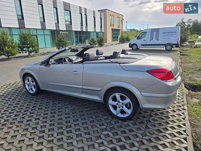 Кабриолет Opel Astra 2008 в Хмельницком