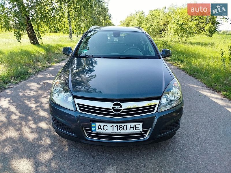 Универсал Opel Astra 2010 в Черкассах фото 3 Универсал Opel Astra 2010 в Черкассах
