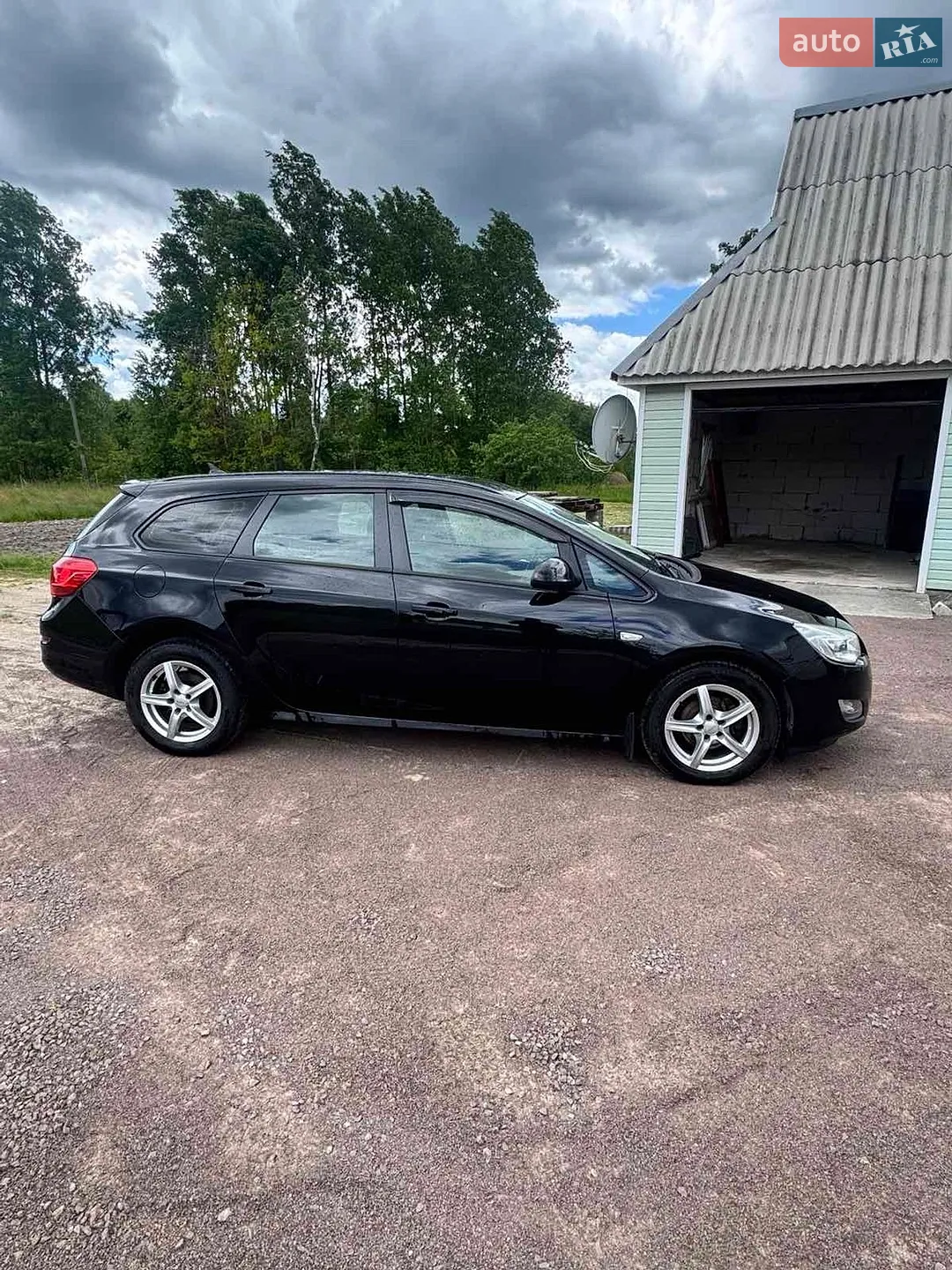 2011 Opel Astra - мініатюра 2