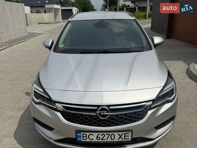 Универсал Opel Astra 2018 в Львове